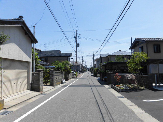 その他　前面道路（その他）まで0m