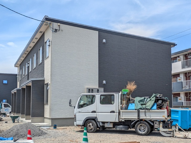 建物外観　建築中