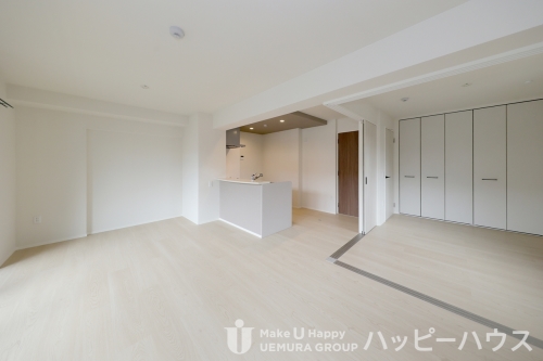 居室・リビング　同物件の同じ間取りのお写真です。現況優先でお願いします。