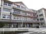 中学校　南中学校（中学校）まで440m