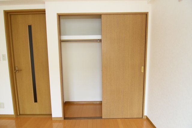 収納　別のお部屋の参考写真となります