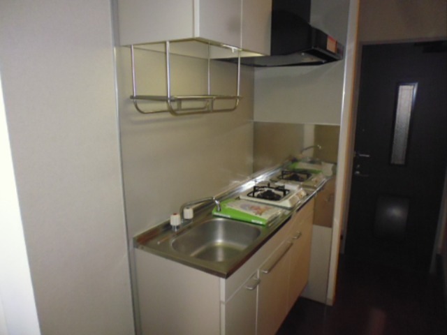 キッチン　※写真は別部屋です