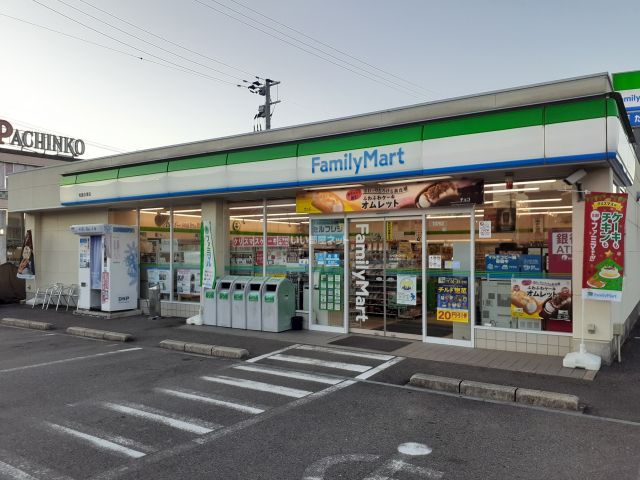 コンビニ　ファミリーマート 松島合津店（コンビニ）まで406m