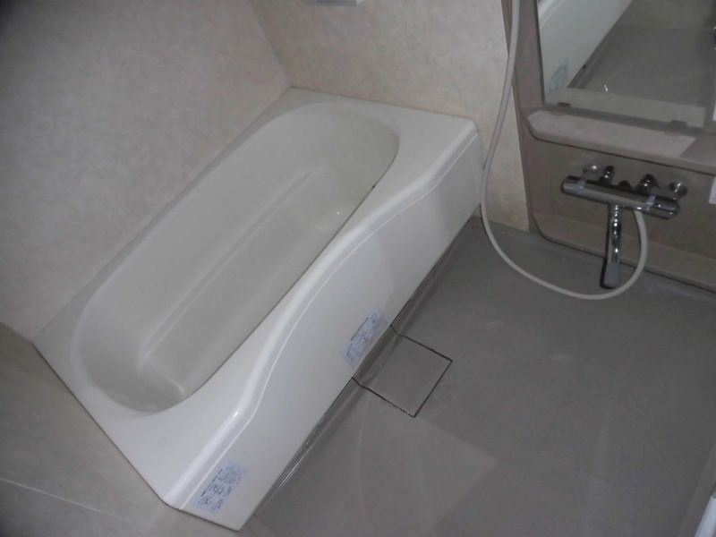 バス・シャワールーム　同間取りのお部屋の写真です。ご参考までに。