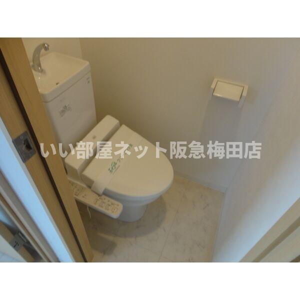 トイレ　画像と現状が異なる場合は現状優先となります。