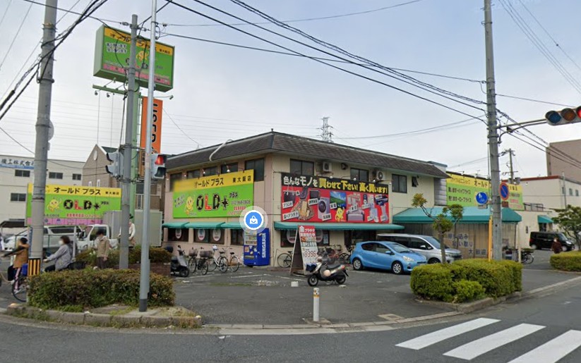ショッピングセンター　OLDプラス(オールド) 東大阪店（ショッピングセンター）まで501m