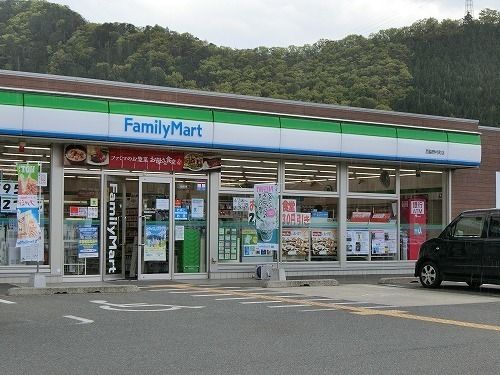 コンビニ　ファミリーマート西脇野村店（コンビニ）まで700m