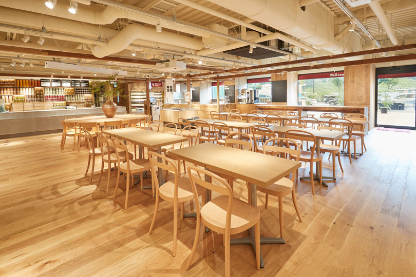 ショッピングセンター　無印良品MUJI　com武蔵野美術大学市ヶ谷キャンパス店（ショッピングセンター）まで934m