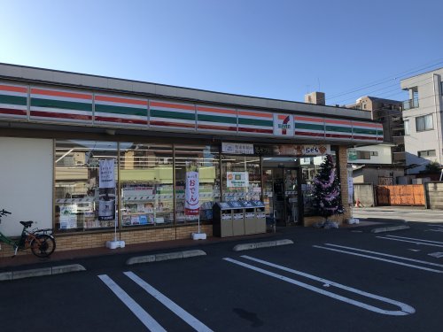 コンビニ　セブンイレブン青梅東青梅3丁目店（コンビニ）まで439m