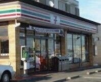 コンビニ　セブンイレブン浜松寺脇町店（コンビニ）まで588m