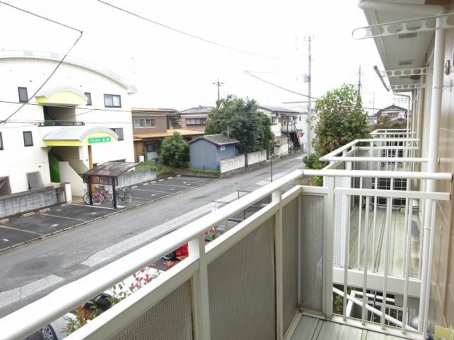 バルコニー　お問合せは048-776-5175　レーベンハウス上尾東店へ