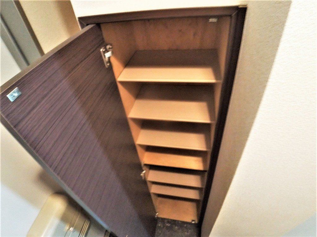収納　シューズボックス