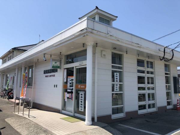 郵便局　佐賀嘉瀬郵便局（郵便局）まで978m