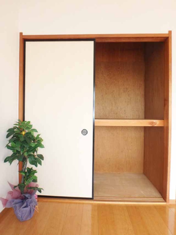 収納　※備品は付きません（イメージ）