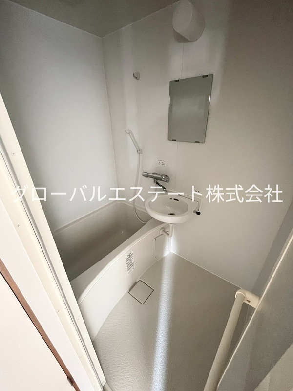 グランレッドIの風呂写真