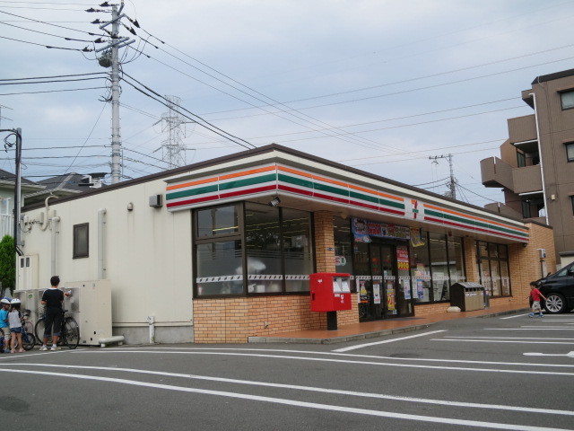 コンビニ　セブンイレブン（荏田南1丁目店）（コンビニ）まで480m