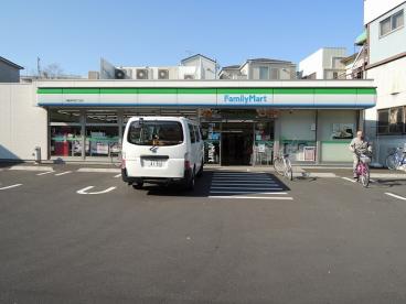 コンビニ　ファミリーマート 川崎浜町四丁目店（コンビニ）まで523m