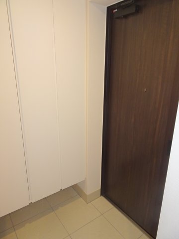 玄関　KDXレジデンス横濱紅葉坂
