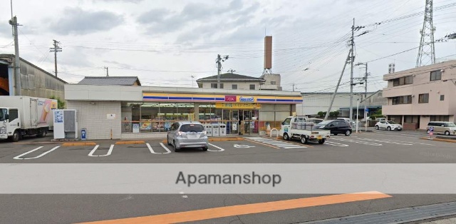 コンビニ　ミニストップ新居浜松原町店（コンビニ）まで450m