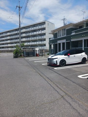 駐車場　カースペースがあります