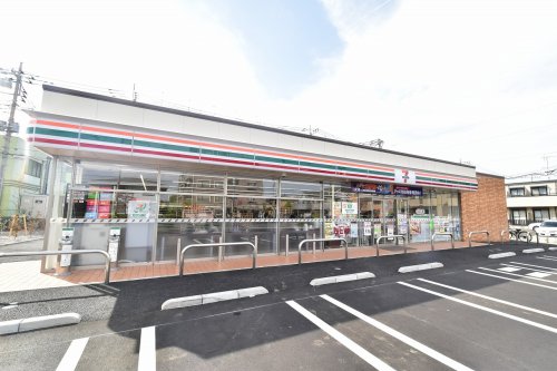 コンビニ　セブンイレブン 日野万願寺6丁目店（コンビニ）まで1480m