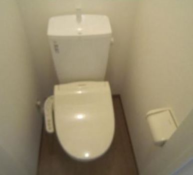 トイレ　清潔感のあるトイレです