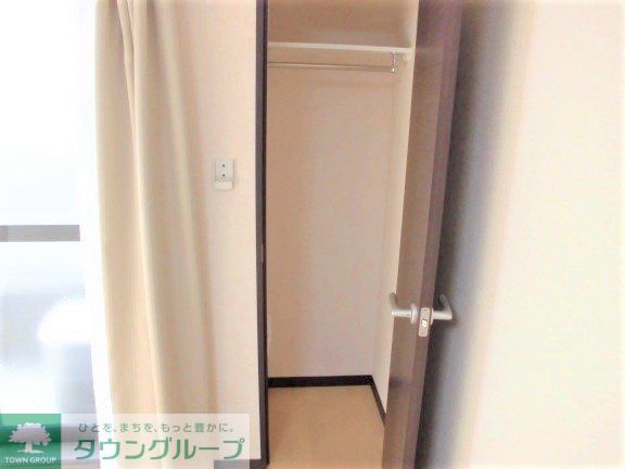 収納　同タイプ代表写真となり設備仕様は一部異なる場合があります。