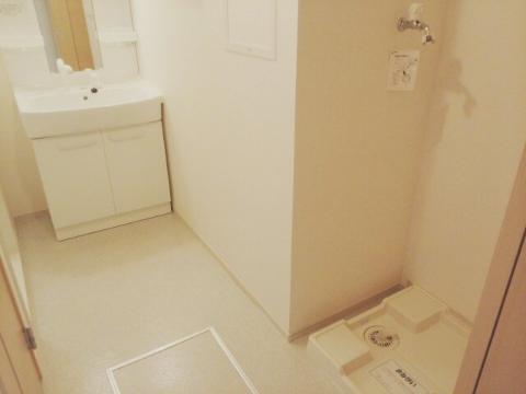 洗面設備　洗髪洗面化粧台