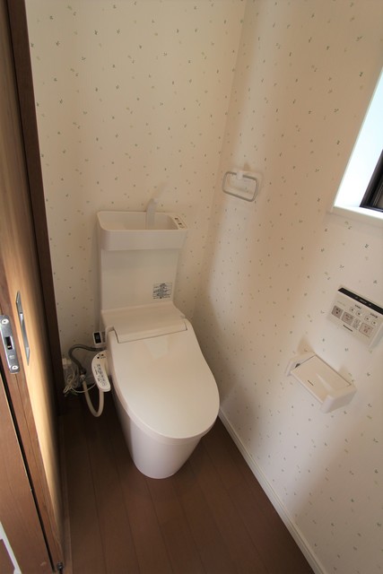 リベルテ駒ヶ林のトイレ写真