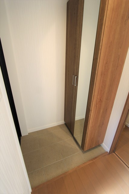 リベルテ駒ヶ林の玄関写真