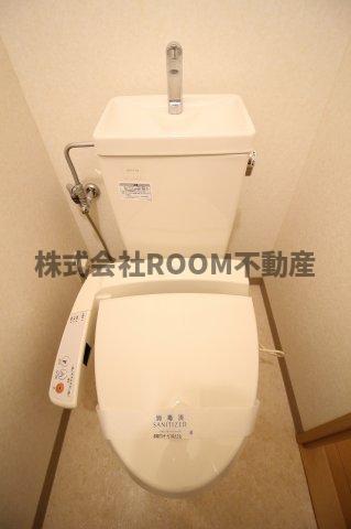 トイレ　トイレもきれいです