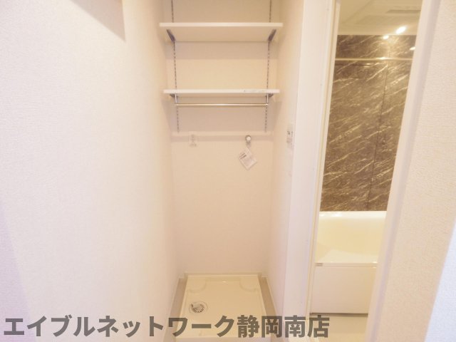 その他　洗濯機置場