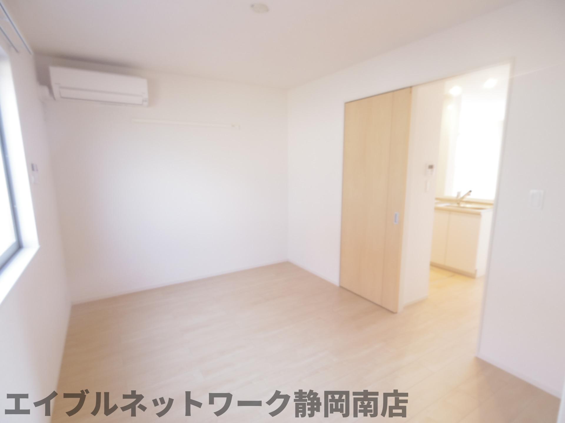 その他部屋・スペース　使い勝手のいい洋室です