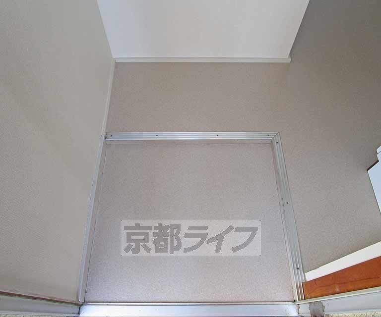 玄関　玄関です。