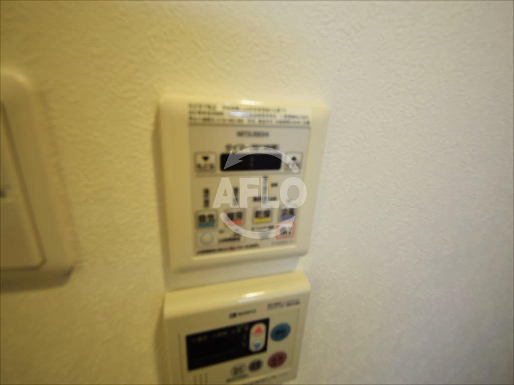 その他設備　ジュネーゼグラン難波ミラージュ　浴室暖房乾燥機