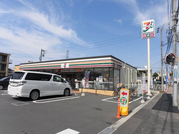コンビニ　セブンイレブン草加西町保健所通り店（コンビニ）まで358m