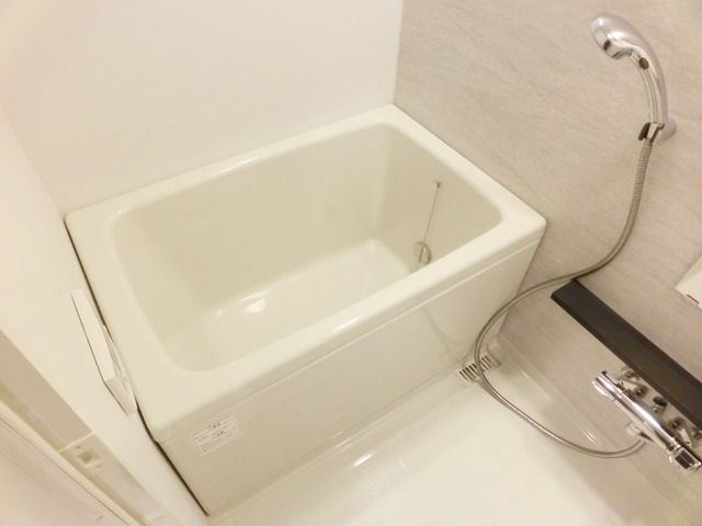 バス・シャワールーム　お風呂スペース