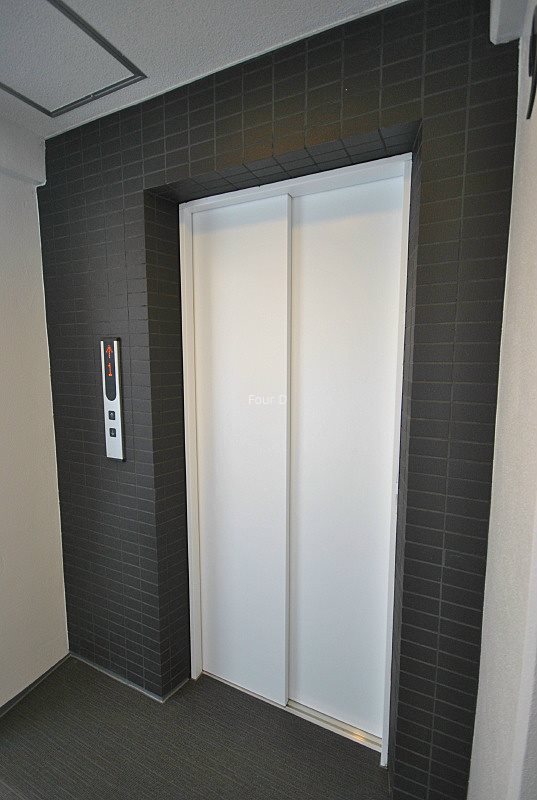 ロビー　《見学予約受付中》複数駅利用可能な分譲賃貸マンション