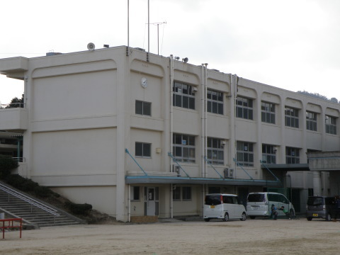小学校　東広島市立下黒瀬小学校（小学校）まで1034m