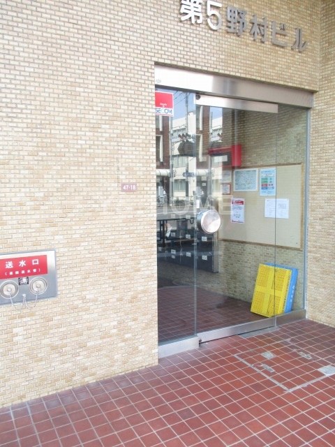エントランス