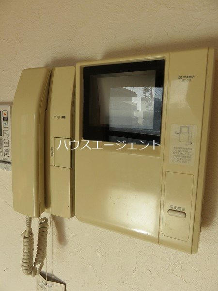 セキュリティ　モニター付インターホンです。※参考画像