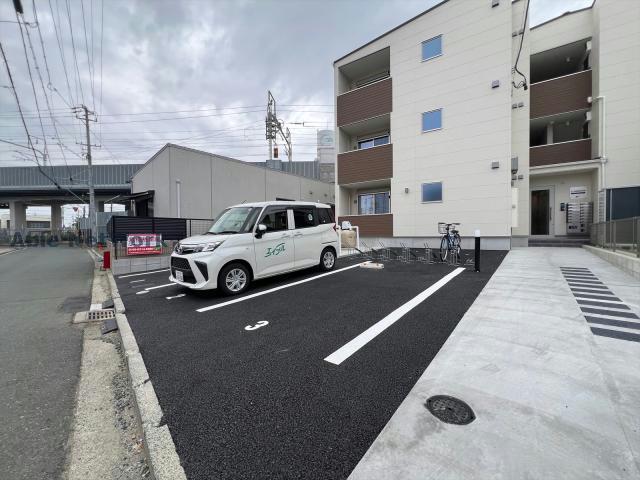 駐車場　駐車場