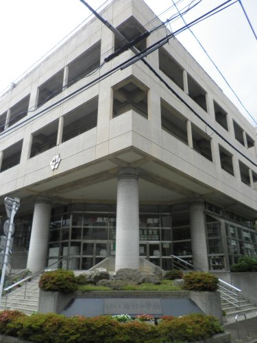 中学校　台東区立駒形中学校（中学校）まで241m