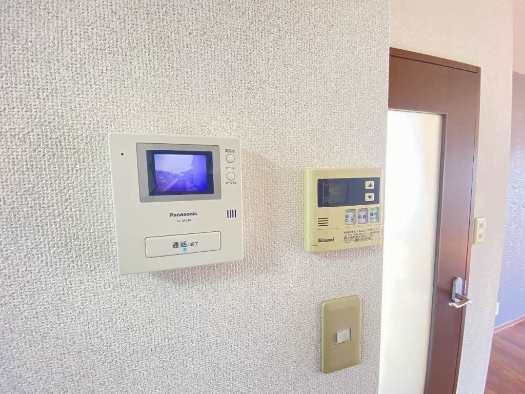 セキュリティ　モニタ付きドアホン