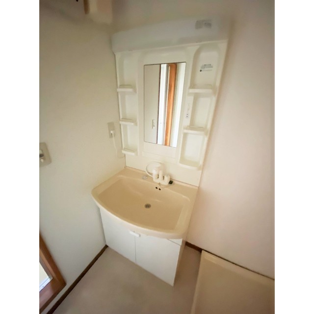 洗面設備　シャンプードレッサー
