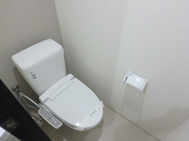 トイレ　ウォシュレット付のトイレです