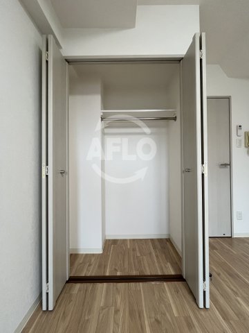 収納　パセオ十三東　クローゼット