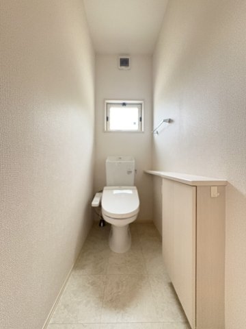 六麓荘ヒルズ F棟のトイレ写真