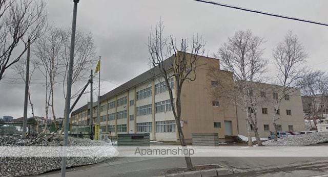 小学校　幸小学校（小学校）まで488m