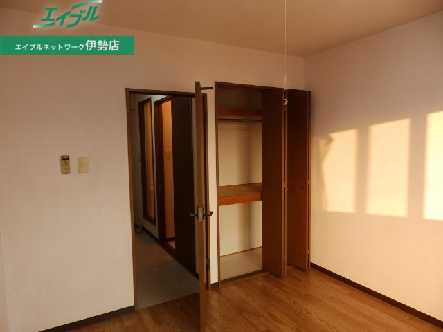 収納　別部屋参考写真